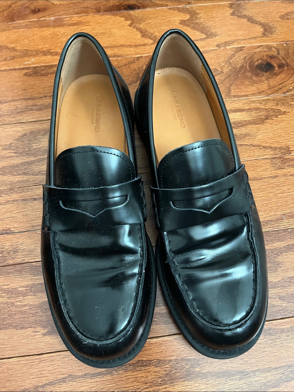 Vagabond Black Leather Penny Loafers